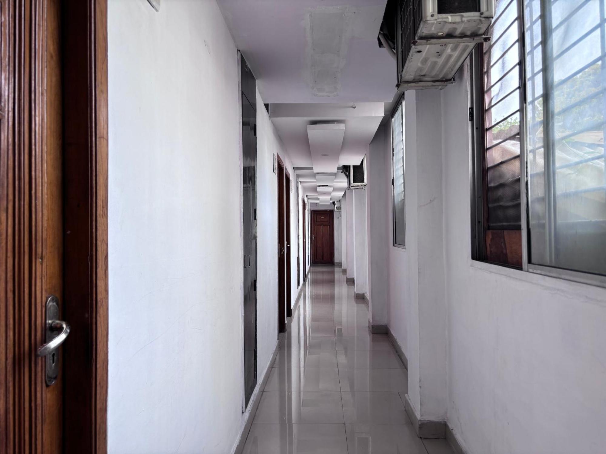 Hotel Raj Empire Mysore Exterior foto